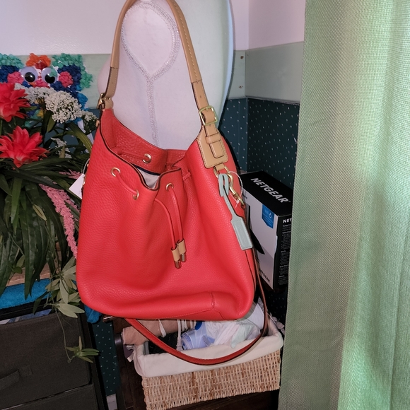Coach Handbags - COACH NWT SOFT LEGACY PEBBLED LEATHER BUCKET BAG